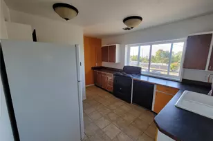 310 E Ivy St, Bellingham, WA 98225 - Photo 9