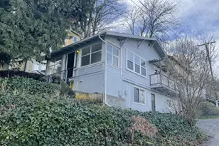 310 E Ivy St, Bellingham, WA 98225 - Photo 1