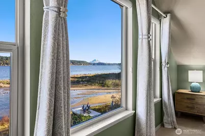 5208 Illahee Road NE, Bremerton, WA 98311 - Photo 23