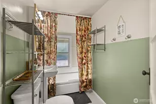 5208 Illahee Road NE, Bremerton, WA 98311 - Photo 21