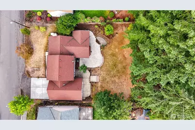 9360 SW Meadow Lane, Portland, OR 97225 - Photo 37