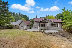 9360 SW Meadow Ln, Portland, OR 97225 - Photo 35