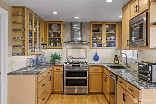 11303 126th Ave NE, Kirkland, WA 98033 - Photo 9