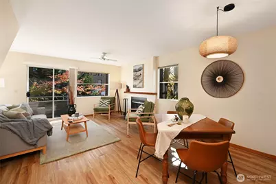 2827 Franklin Avenue E #N9, Seattle, WA 98102 - Photo 3