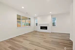 15017 Tyee Dr E, Bonney Lake, WA 98391 - Photo 11