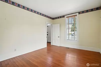 4272 SE Washington Street, Portland, OR 97215 - Photo 17