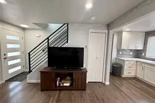 217 Tacoma Blvd S, Pacific, WA 98047 - Photo 9