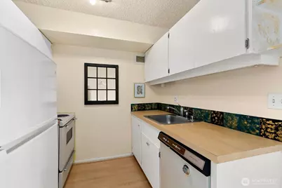 1200 Boylston Avenue #602, Seattle, WA 98101 - Photo 15