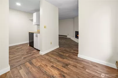 17516 149th Avenue SE #G9, Renton, WA 98058 - Photo 3