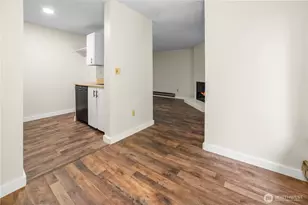 17516 149th Ave SE, Renton, WA 98058 - Photo 3