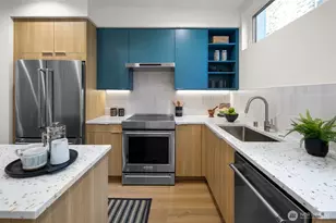 318 C Bellevue Ave E, Seattle, WA 98102 - Photo 9