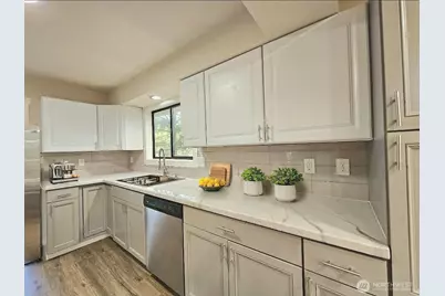 3541 Fairway Lane, Longview, WA 98632 - Photo 9