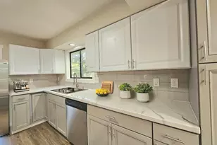 3541 Fairway Ln, Longview, WA 98632 - Photo 9