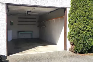 8854 Interlake Ave N, Seattle, WA 98103 - Photo 19