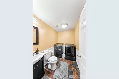 19821 122nd Street E, Bonney Lake, WA 98391 - Photo 7