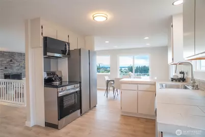 993 NW Camano Drive, Camano Island, WA 98282 - Photo 15