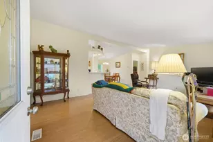 1913 7th St, Sedro Woolley, WA 98284 - Photo 3