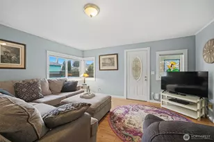 701 Jennings Ave, Sedro Woolley, WA 98284 - Photo 3