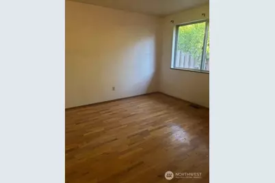 2025 Hemlock Street SE, Auburn, WA 98092 - Photo 9