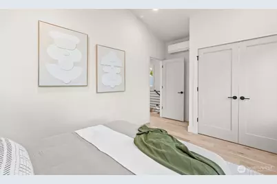 7352 22nd Avenue NW, Seattle, WA 98117 - Photo 19