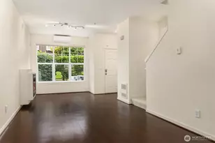 1900 17th Ave NE, Issaquah, WA 98029 - Photo 5