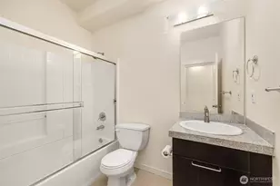 1900 17th Ave NE, Issaquah, WA 98029 - Photo 15