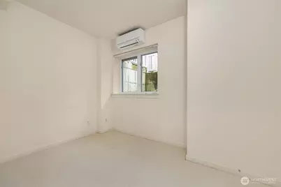 1900 17th Avenue NE, Issaquah, WA 98029 - Photo 13