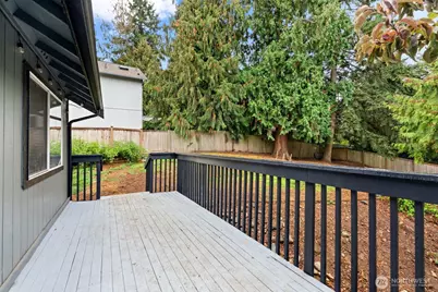 10510 198th Avenue Ct E, Bonney Lake, WA 98391 - Photo 33