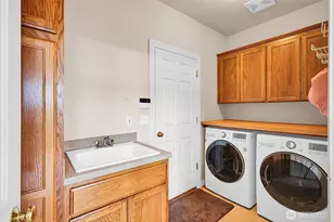 9615 183rd Ave E, Bonney Lake, WA 98391 - Photo 11