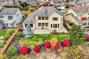 9615 183rd Ave E, Bonney Lake, WA 98391 - Photo 3