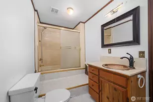 1707 22nd St, Bellingham, WA 98225 - Photo 17