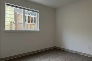 10539 Evanston Ave N, Seattle, WA 98133 - Photo 23