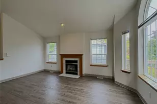10539 Evanston Ave N, Seattle, WA 98133 - Photo 5