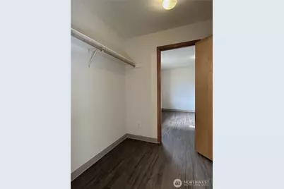 10539 Evanston Avenue N, Seattle, WA 98133 - Photo 15