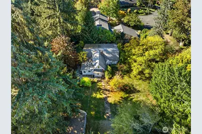 3715 Holiday Drive SE, Olympia, WA 98501 - Photo 15