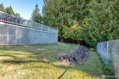 2012 Sunrise, Kelso, WA 98626 - Photo 35