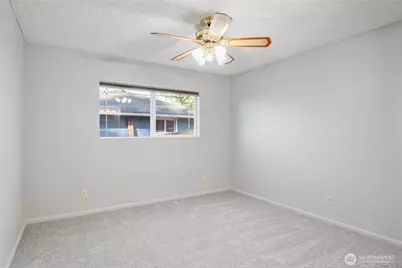 2012 Sunrise, Kelso, WA 98626 - Photo 13