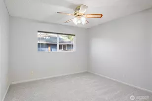 2012 Sunrise, Kelso, WA 98626 - Photo 13