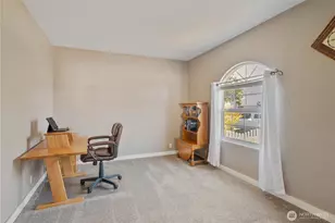 1 D St SW, Castle Rock, WA 98611 - Photo 9