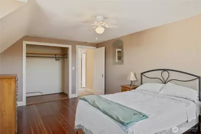 1 D Street SW, Castle Rock, WA 98611 - Photo 17