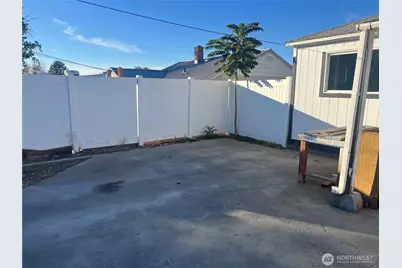 321 W Loop Drive, Moses Lake, WA 98837 - Photo 15