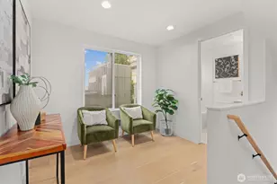 2011 Dexter Ave N, Seattle, WA 98109 - Photo 13