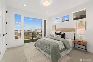 2011 Dexter Ave N, Seattle, WA 98109 - Photo 9