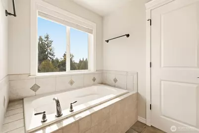 2504 SW 201st Place SW, Lynnwood, WA 98036 - Photo 17