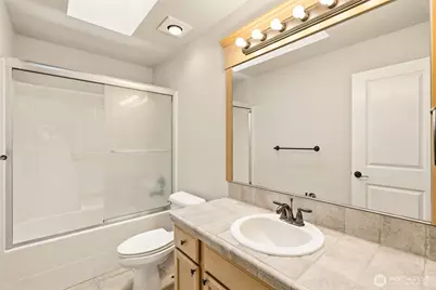 2504 SW 201st Place SW, Lynnwood, WA 98036 - Photo 25