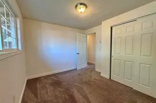 8400 NE 141st Ave, Vancouver, WA 98682 - Photo 9