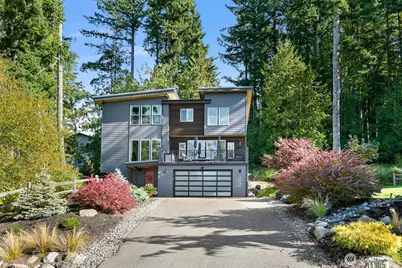 1105 40th Street, Bellingham, WA 98229 - Photo 1