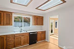 8506 224th St SW, Edmonds, WA 98026 - Photo 9