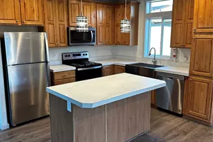 10302 Lakeview Ave SW, Lakewood, WA 98499 - Photo 3