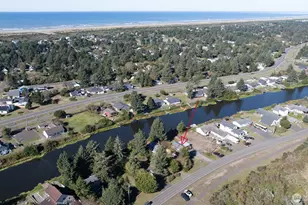 209 Canal Dr SE, Ocean Shores, WA 98569 - Photo 3